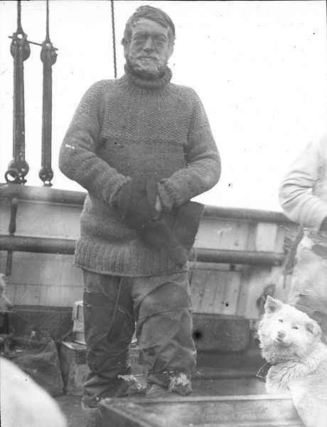 ErnestShackleton @ wikipedia.org
Archive of Alfred Wegener Institute for Polar and Marine Research, 1908